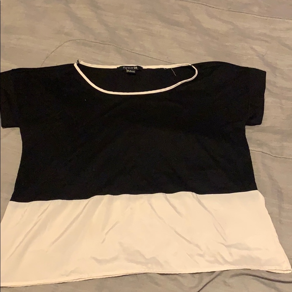 Black and white top